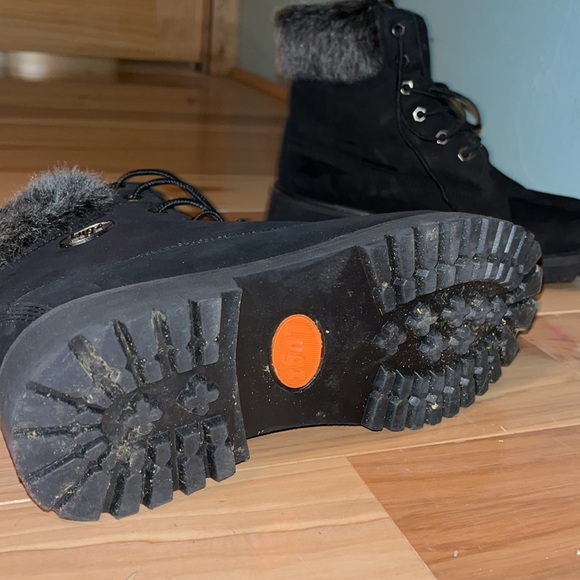 Lugz Womens Boots - Picture 2 of 2